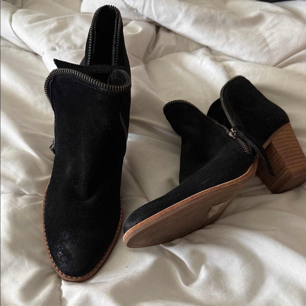 Dolce Vita Black Suede Ankle Booties